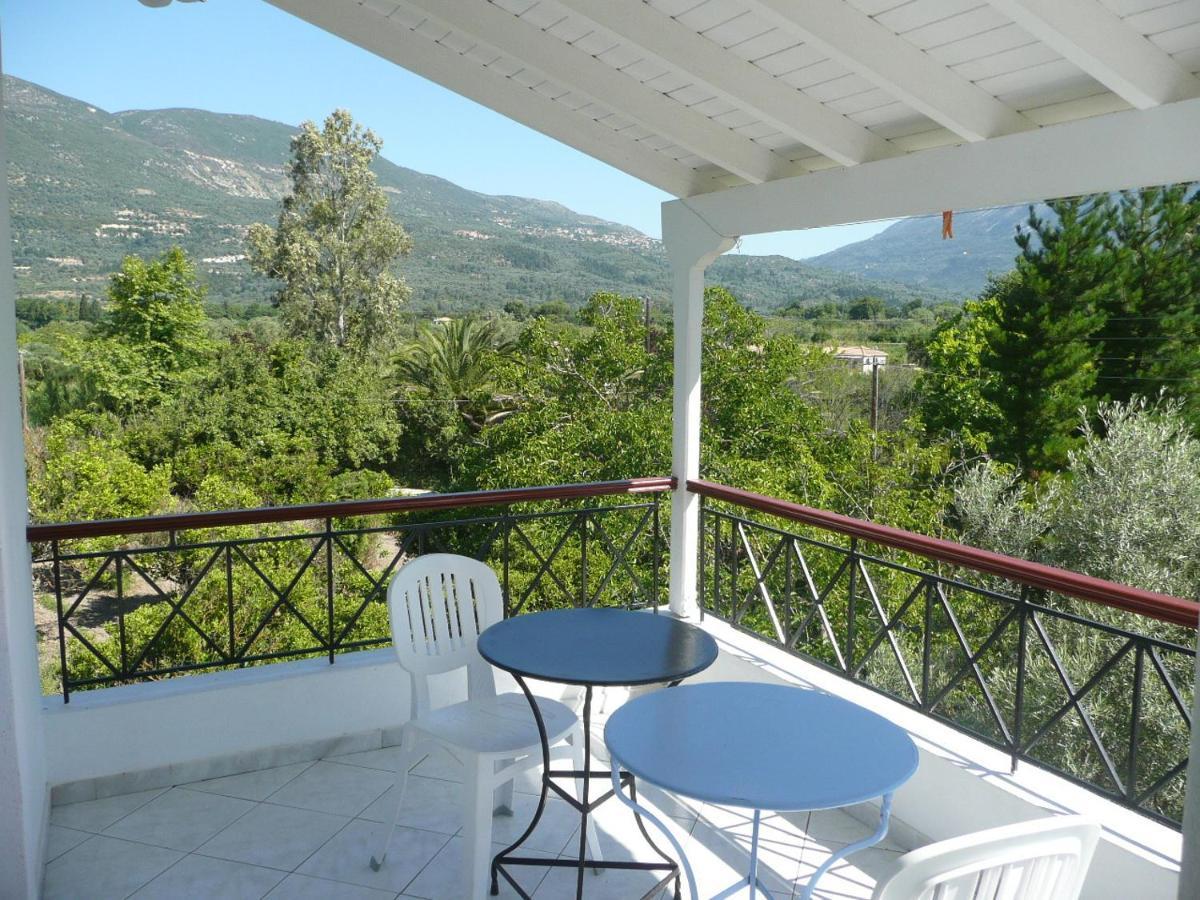 Armonia Apartments Vasiliki  Phòng bức ảnh