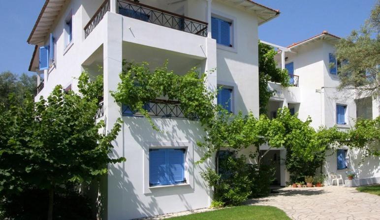 Armonia Apartments Vasiliki  Ngoại thất bức ảnh