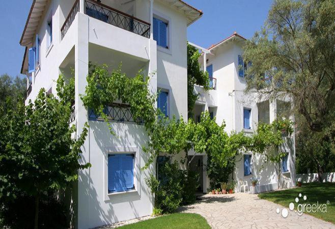 Armonia Apartments Vasiliki  Ngoại thất bức ảnh