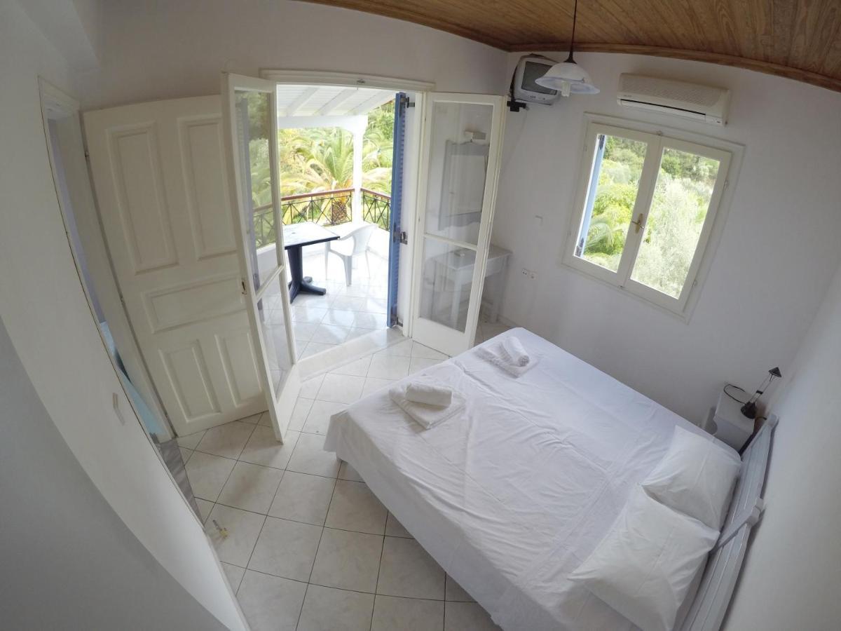 Armonia Apartments Vasiliki  Ngoại thất bức ảnh